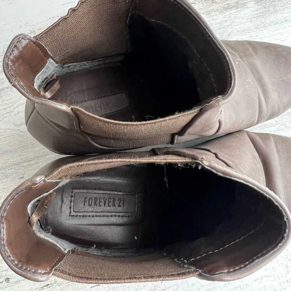 Booties - Picture 4 of 4